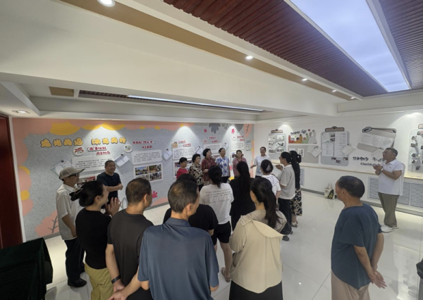 鑫配资 济阳街道南门社区举行“新声向党”红歌会