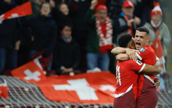 俊升配资 欧洲区形势: 西班牙瑞士基本锁定! 丹麦奥地利末轮打平=直通世界杯